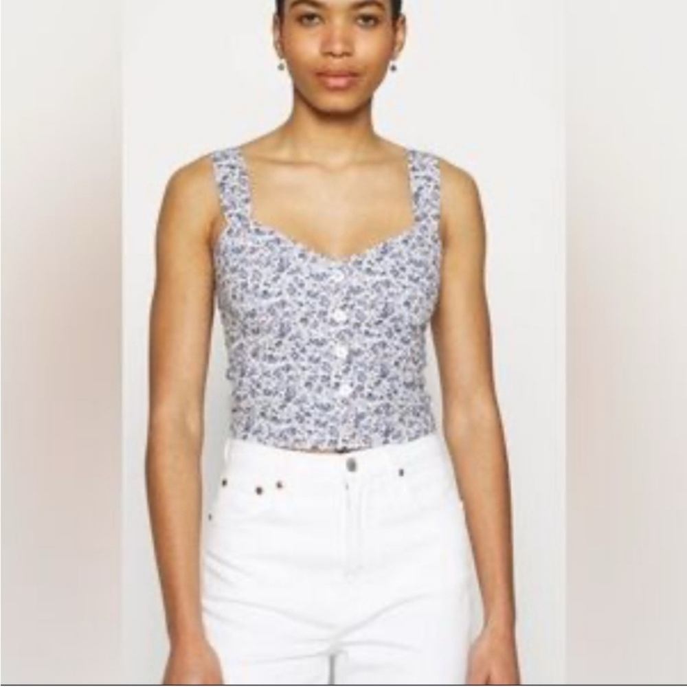 AF linen Floral crop Top